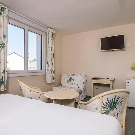 Logis & Restaurant L'ermitage 酒店