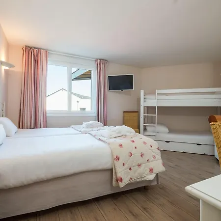 Hotel Logis & Restaurant L'ermitage Saulges