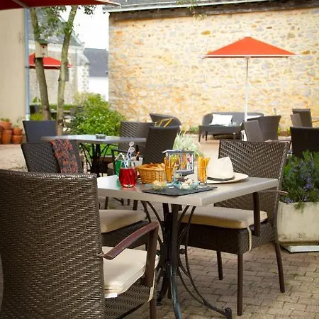 Logis & Restaurant L'ermitage 3*