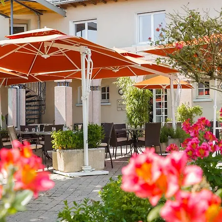 ホテル Logis L'ermitage & Restaurant