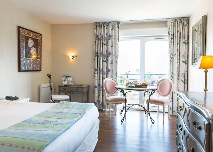 Hotel Logis L'ermitage Hôtel&restaurant Saulges