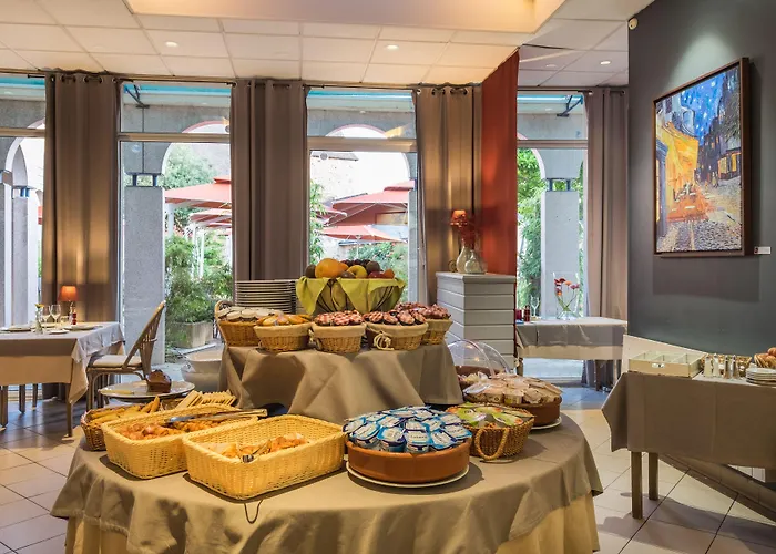 Logis L'ermitage Hôtel&restaurant Saulges