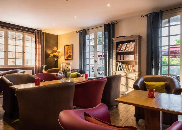 ホテル Logis & Restaurant L'ermitage 3*