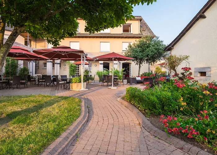 Logis & Restaurant L'ermitage 3* ソルジュ