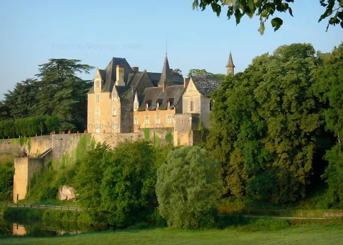 Logis L'ermitage Hôtel&restaurant 3* Saulges