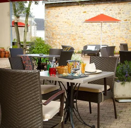 Logis & Restaurant L'ermitage 3*